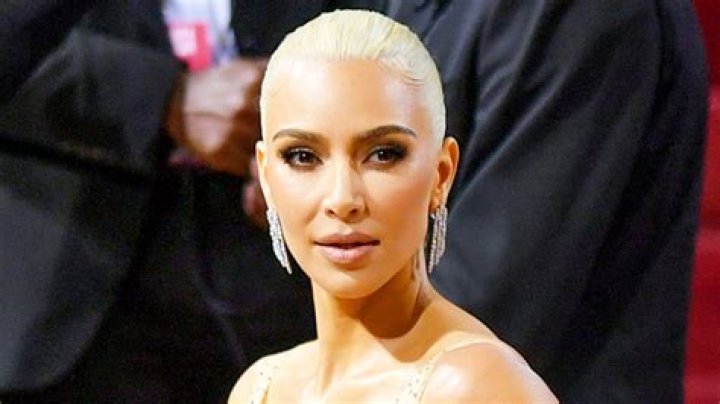 Did Kim Kardashian Tear Marilyn Monroe’s Dress At Met Gala? The Truth – Hollywood Life