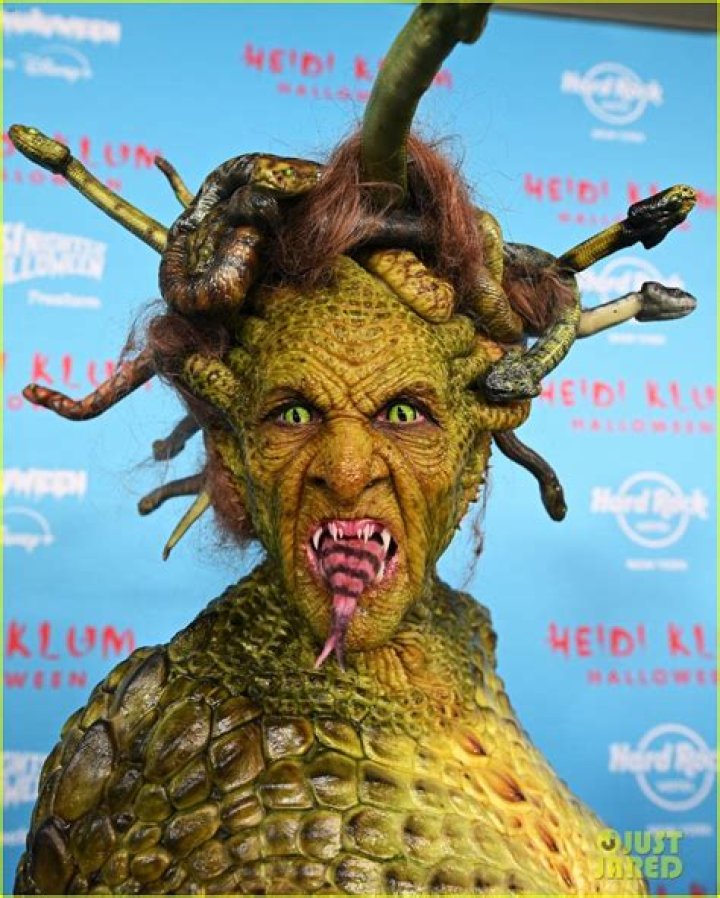 Heidi Klum’s Halloween Costume 2018 — See ‘Shrek’s Fiona Look At Party – Hollywood Life