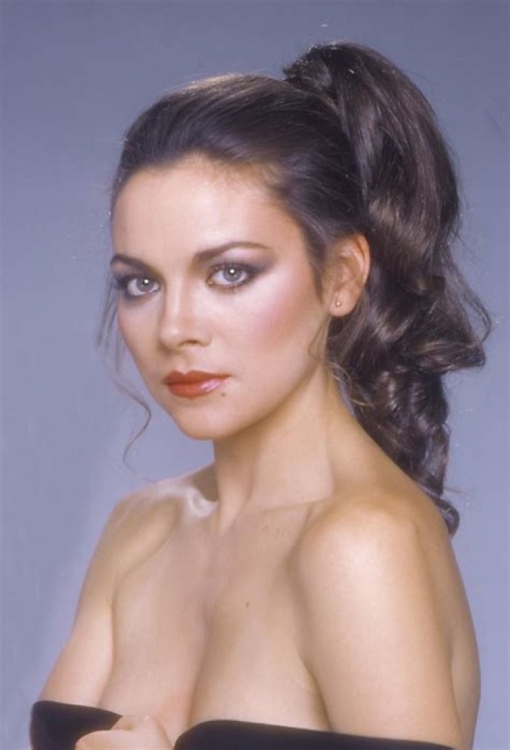 Kim Cattrall Young: Photos – Hollywood Life