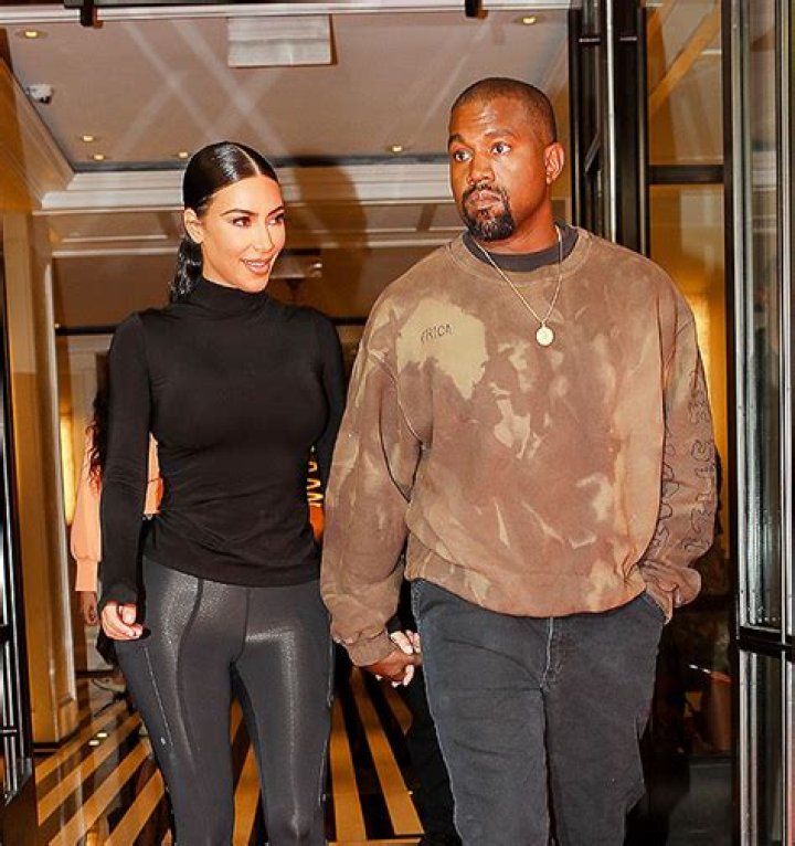Kim Kardashian Jokes She ‘Hasn’t Figured Out This Marriage Thing’ Amid Divorce From Kanye West